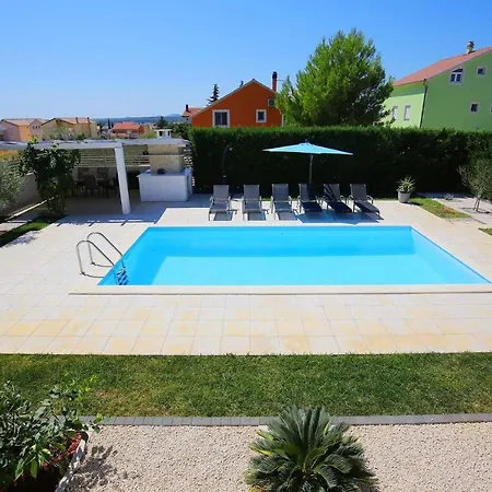 Zarko Villa *